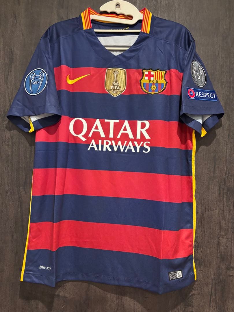 メッシ　バルセロナ　ユニフォーム