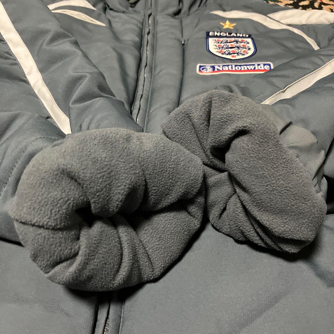 UMBRO アンブロ　XL イングランド代表 ベンチコート ダウンジャケット