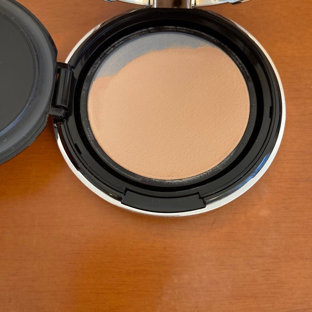 ディオールスキンフォーエバーイドラグロウクッション　0.5N