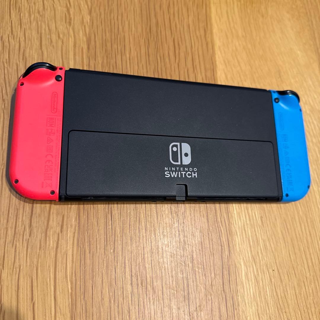 switch 有機EL 本体　Joy-Con2つ　マイクラケース付き