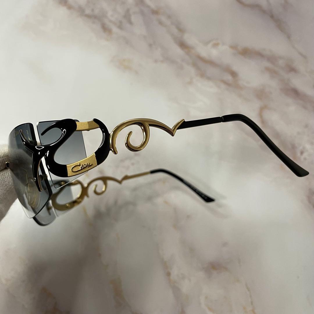 cazal カザール ヴィンテージ シールド サングラス ケース付き