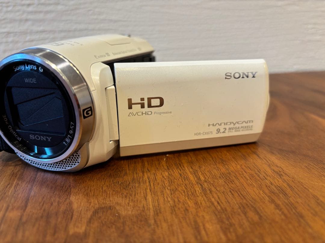 SONY HDR-CX675 ハンディカム 9.2MP 60倍ズームビデオカメラ