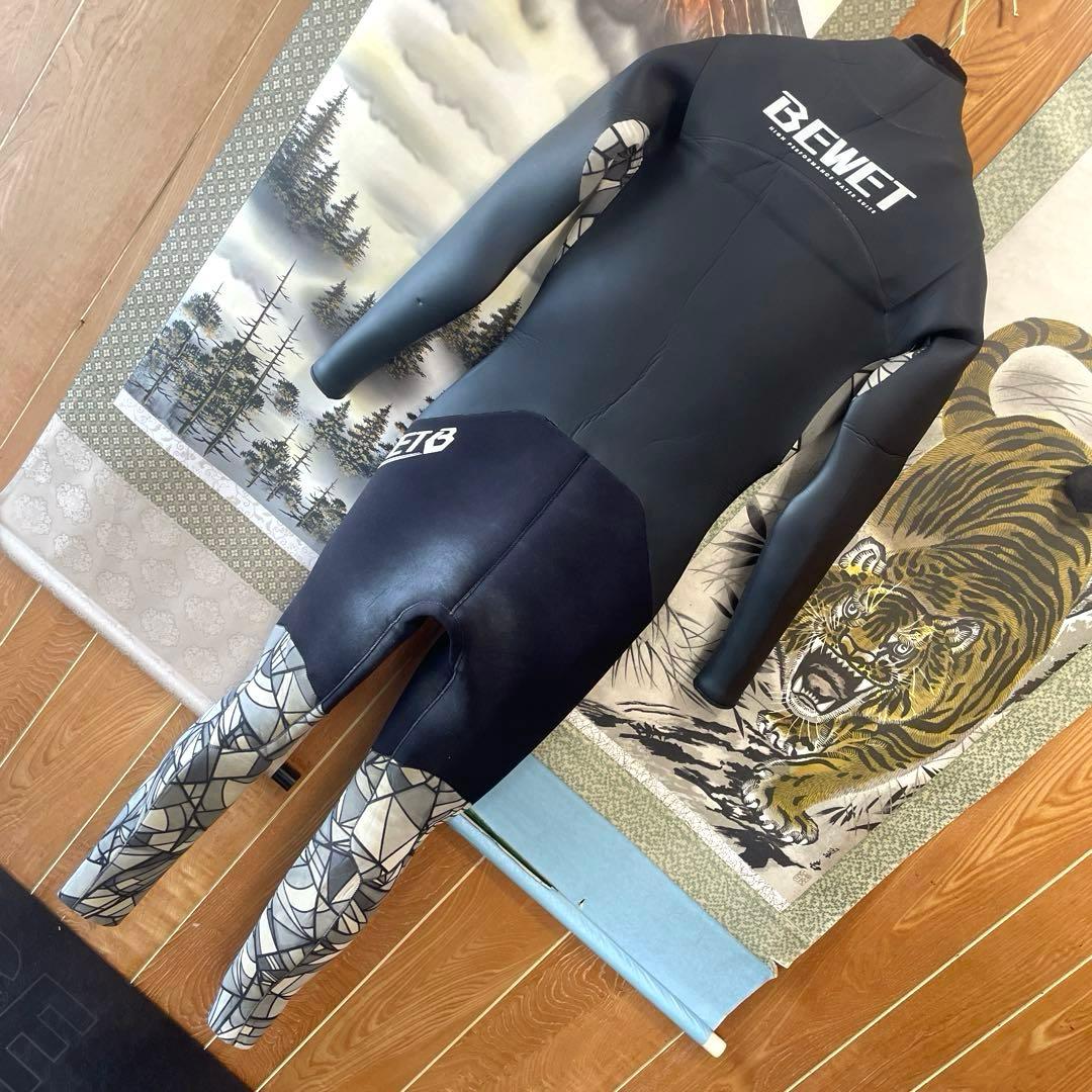 BEWET ビーウェット　ウェットスーツ
