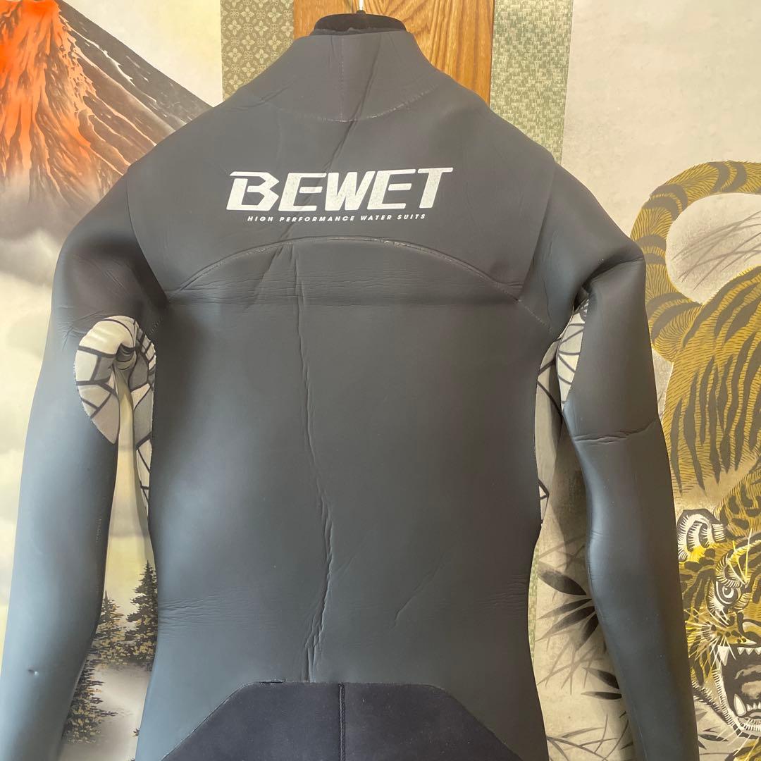 BEWET ビーウェット　ウェットスーツ
