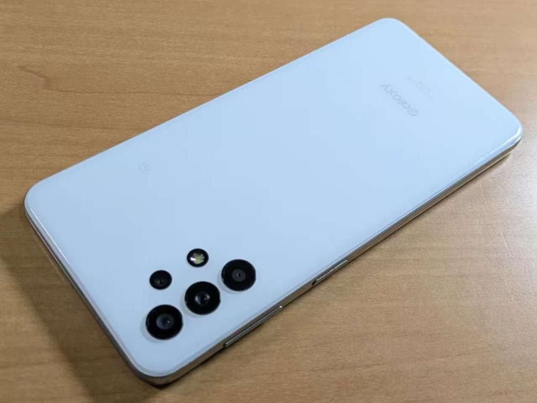 スマートフォン本体 011000H Galaxy A32(5G) SCG08 64GB