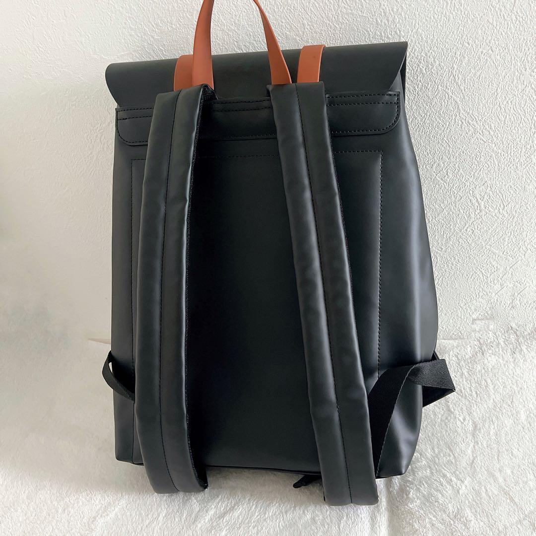 未使用級☆GASTON LUGA/SPLASH バックパックPC収納あり　防水