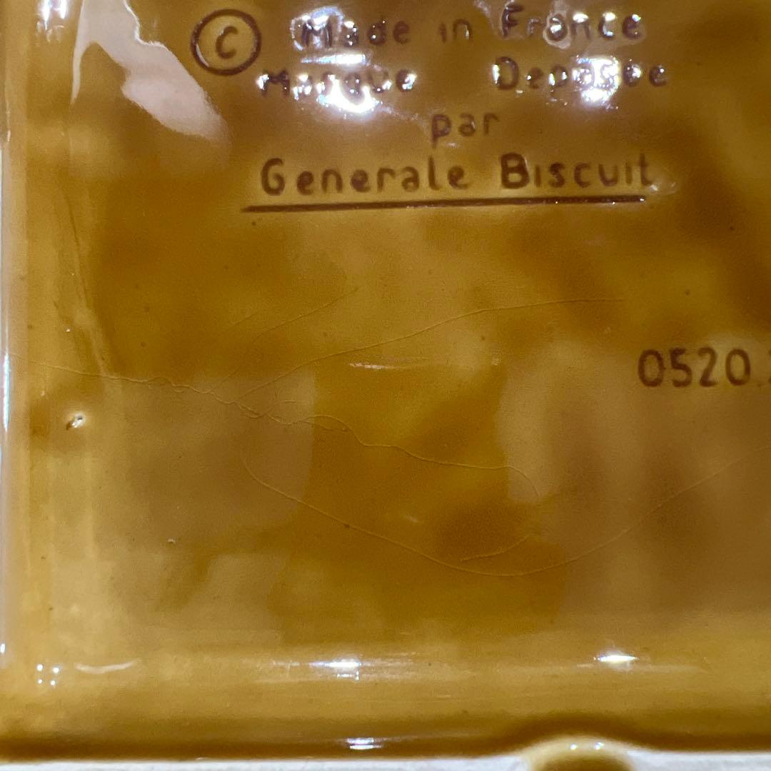 フランスヴィンテージ　陶器製鍋敷き LU PETIT-BEURRE 希少