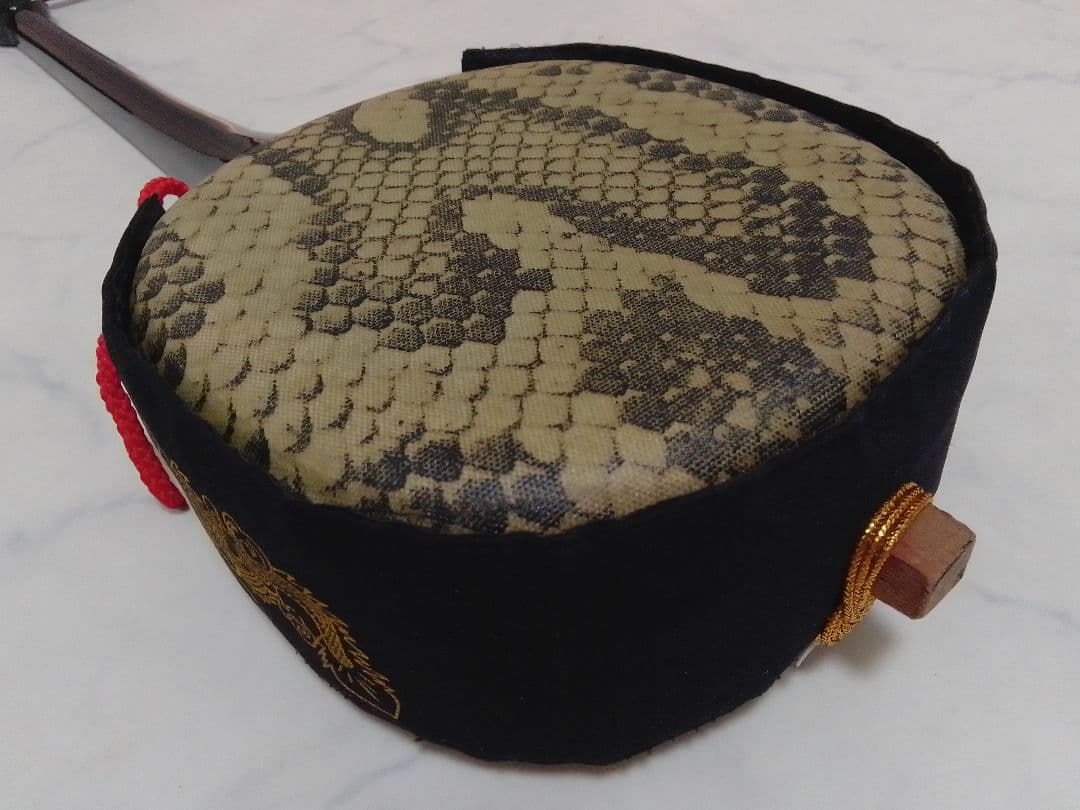 沖縄 三線 琉球 全長約71cm 人工皮(破れなし) 和楽器