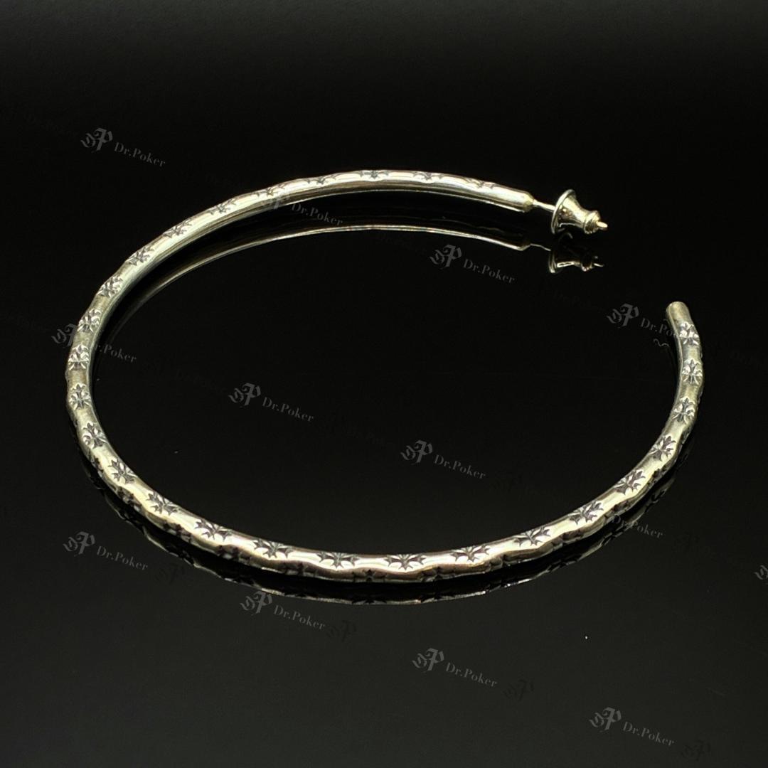 【新品】 クロムハーツ Tiny E CH Plus フープ ピアス