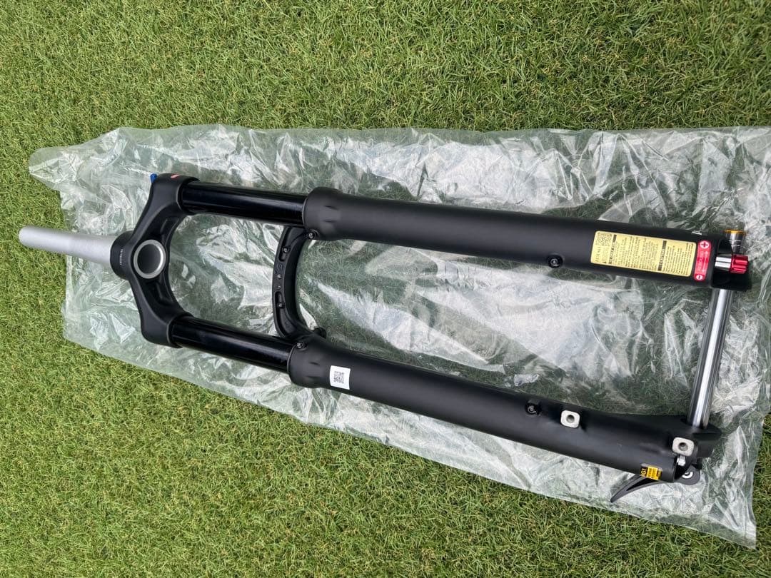 パーツ Suntour Raidon 34 LOR Air Boost 140mm