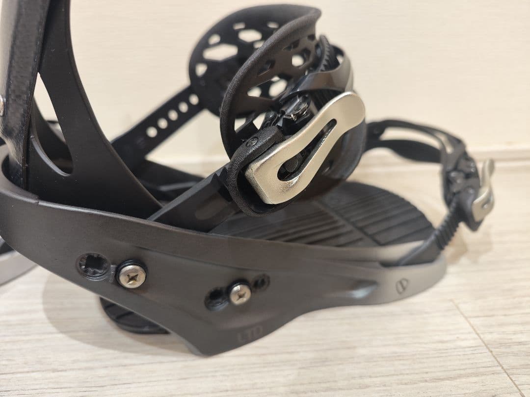 FLUX XV LTD2 Mフラックス ビンディング　バインディング カーボン