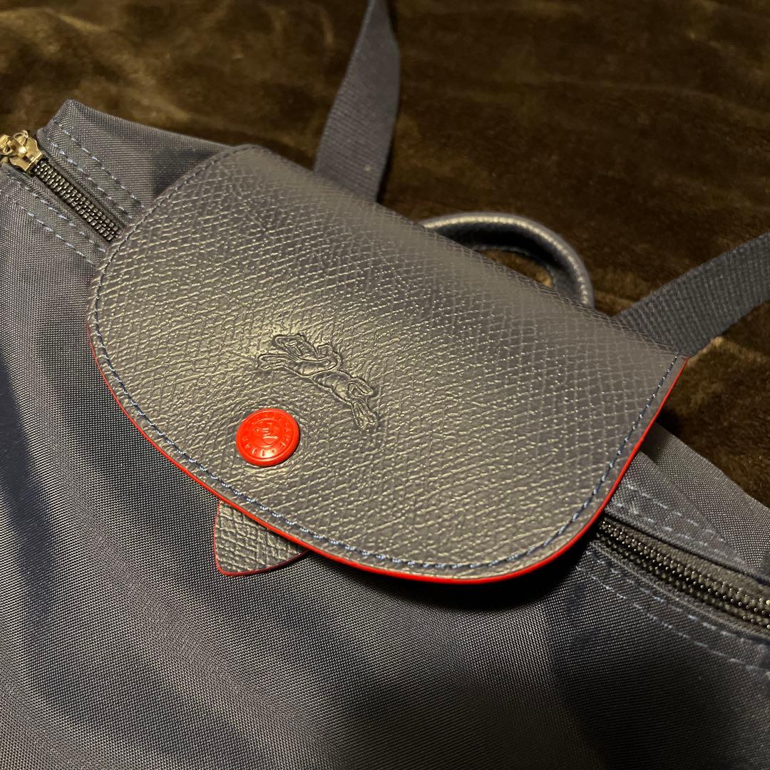 ロンシャン　リュック　紺