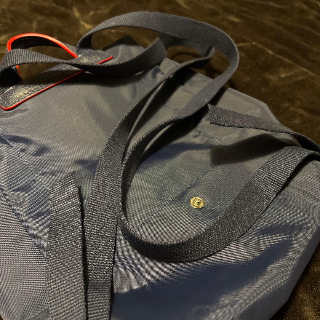 ロンシャン　リュック　紺