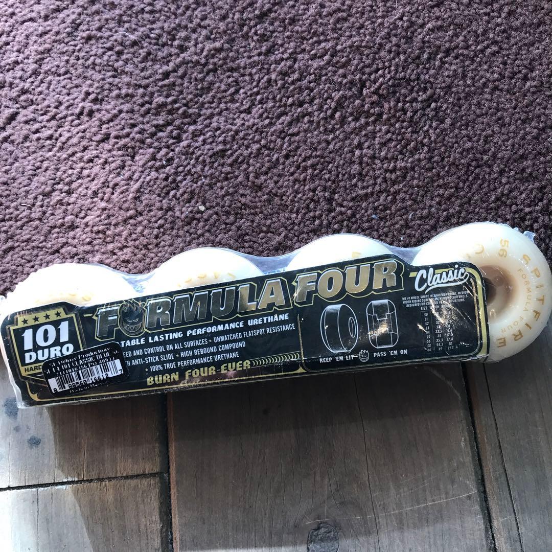 スケートボード SPITFIRE FORMULA FOUR Classic 56mm101a