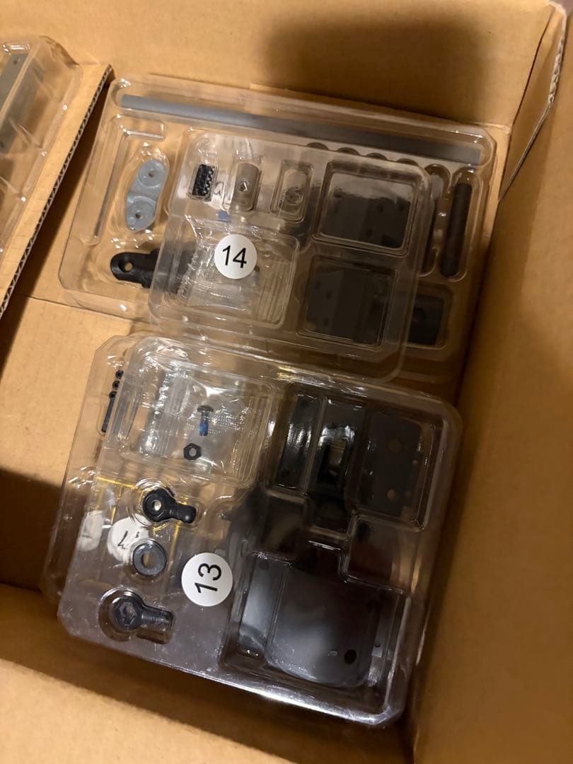 ディアゴスティーニ エヴァンゲリオン初号機をつくる 1号〜96号