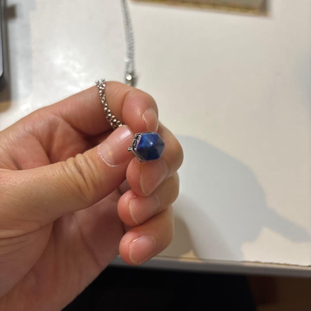 ラピスラズリのネックレスたん！これも珍しいよなね！