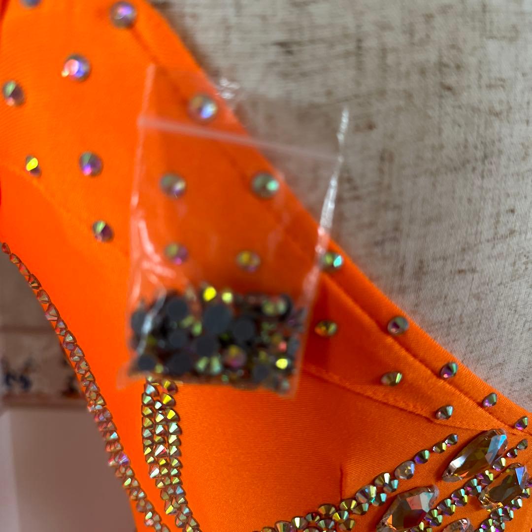 スタンダードドレス　オレンジ　M