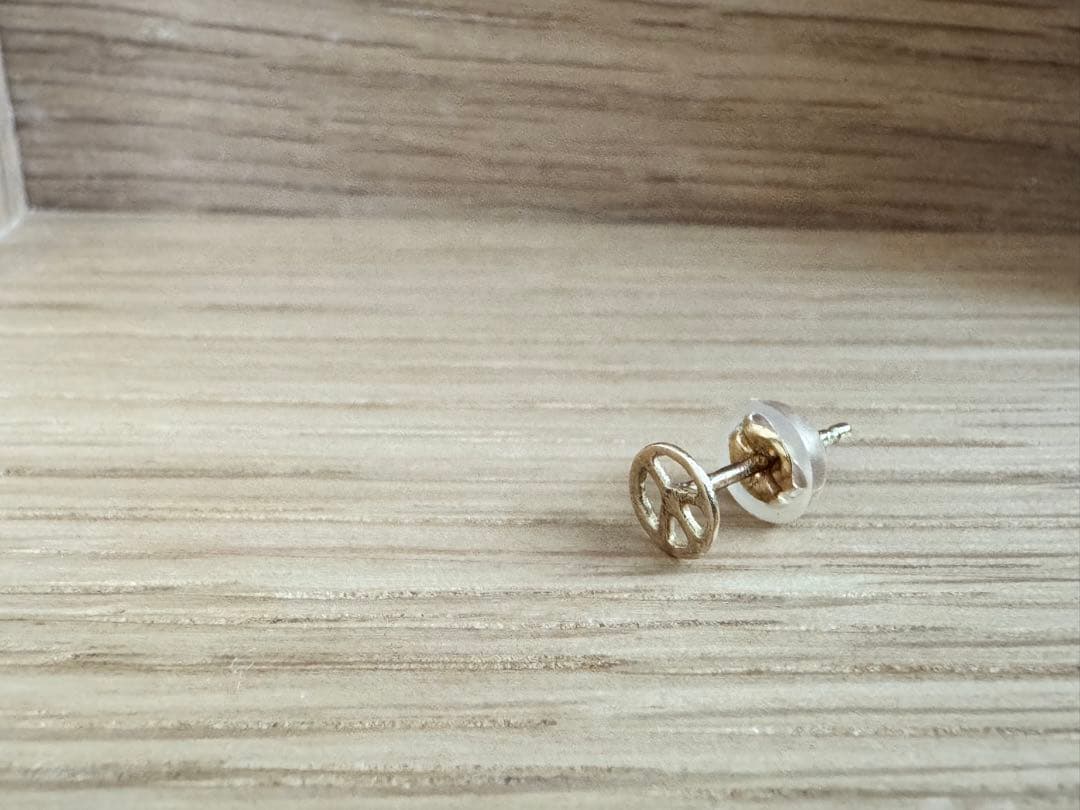 ビンゴブラザーズ　平和のシンボル ピアス(片耳用)