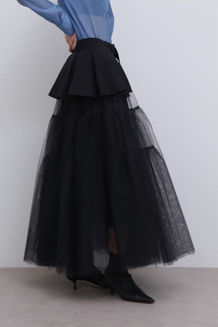 ADORE 2025年商品 UNiPH ブライトチュールスカート ブラック