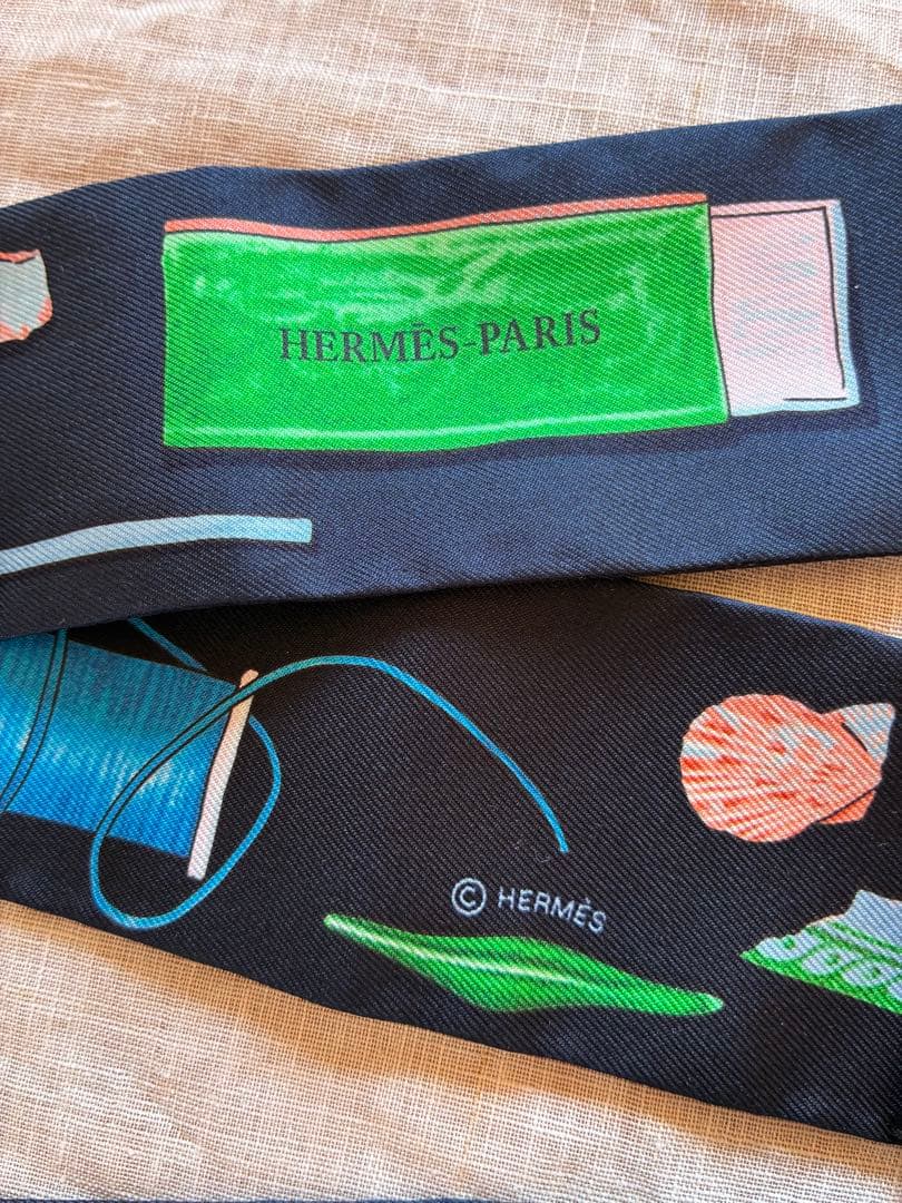 エルメス　ツイリー　インザポケット　未使用タグ付