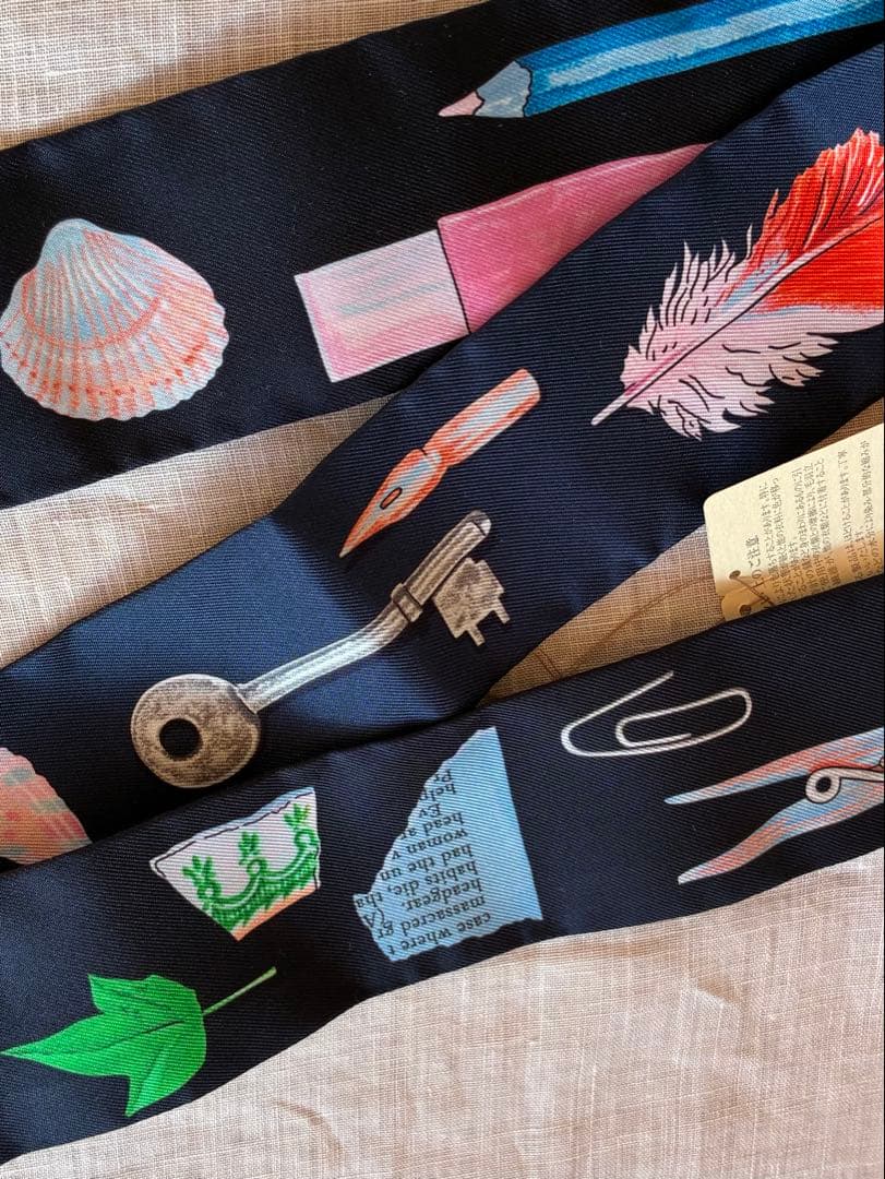 エルメス　ツイリー　インザポケット　未使用タグ付