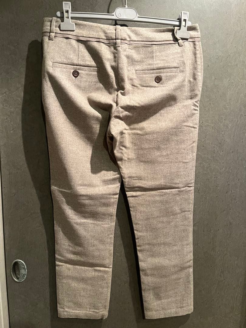 ⭐️BRUNELLO CUCINELLI ベージュパンツ⭐️