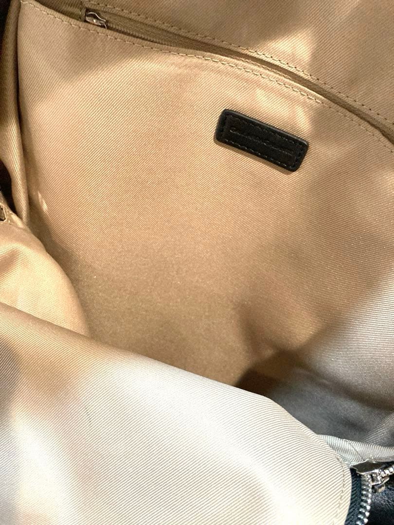 【極美品】GALLARDAGALANTE レザーバックパック　リュック　A4可