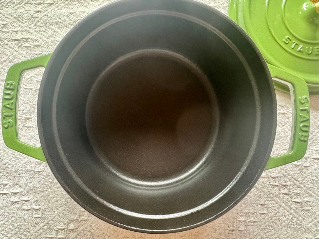 staub ストウブ 20cm稀少 グリーン