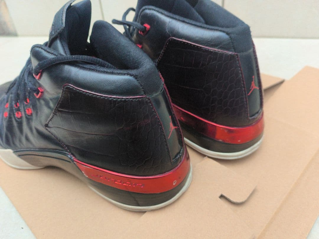 美品　NIKE AIR JORDAN17＋　 RETRO　28.5cm　ブルズ