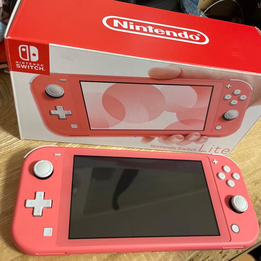 Nintendo Switch Lite コーラルピンク