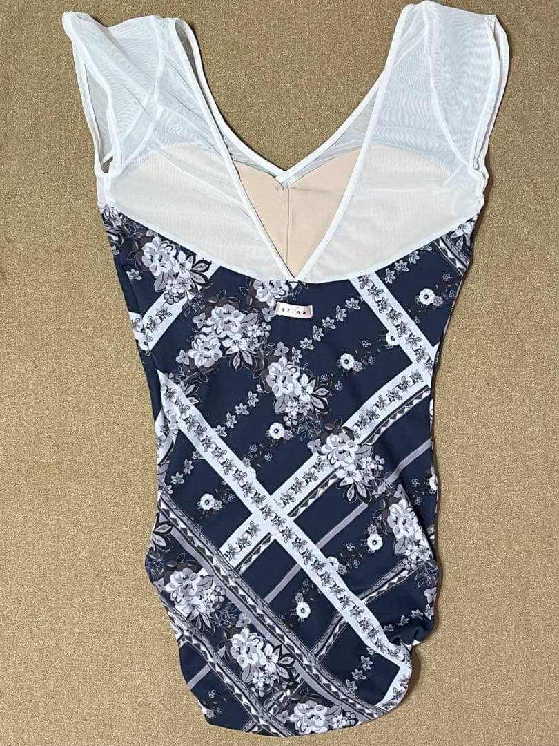 stina 花柄 ネイビー レオタード Mサイズ