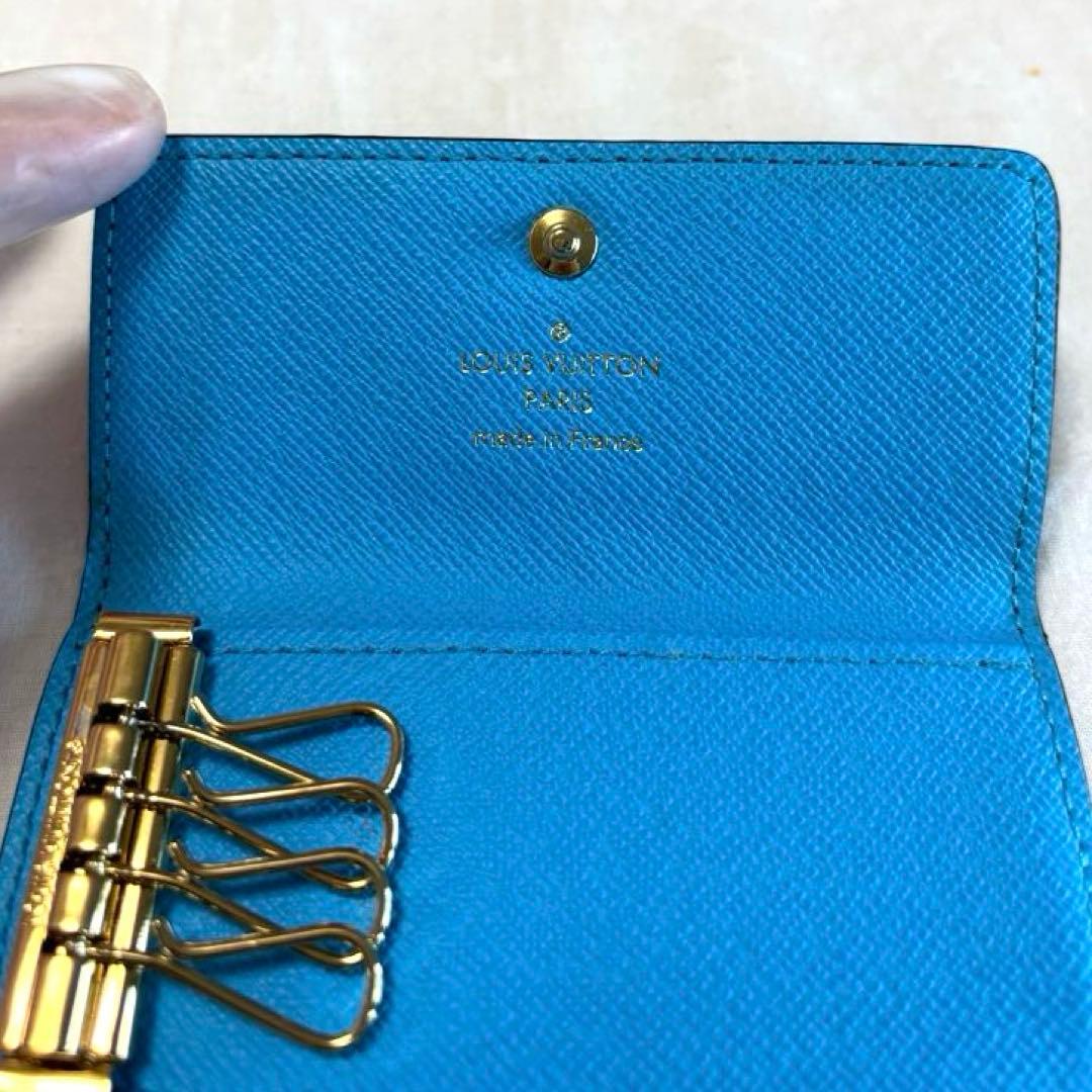 LOUIS VUITTON ルイヴィトン ミュルティクレ4 キーケース 青