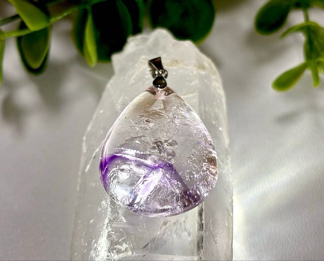 究極品質　幻のエスピリット鉱山産　神秘のエンジェルファントムセイクリッドセブン