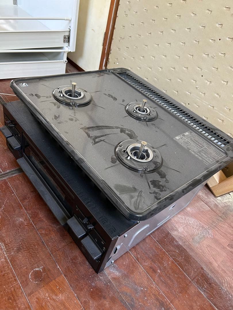 ホイ！新品未使用【タカラ】ホーローカップボード