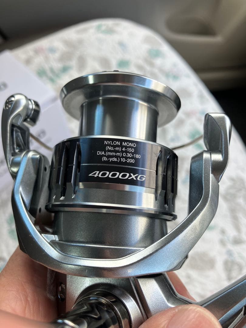 SHIMANO ナスキー　4000XG スピニングリール