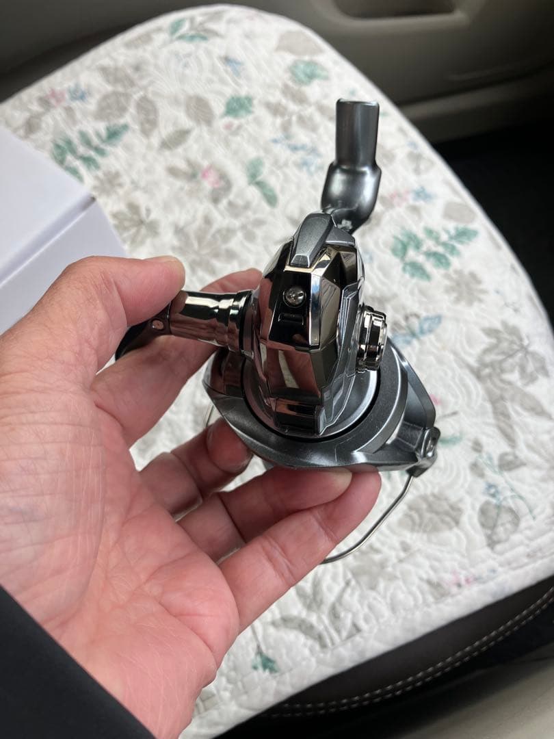 SHIMANO ナスキー　4000XG スピニングリール