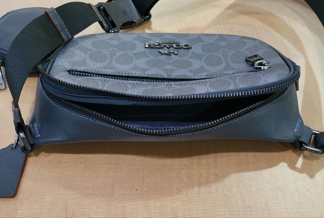 COACH コーチ　ウエストポーチ　ボディバッグ