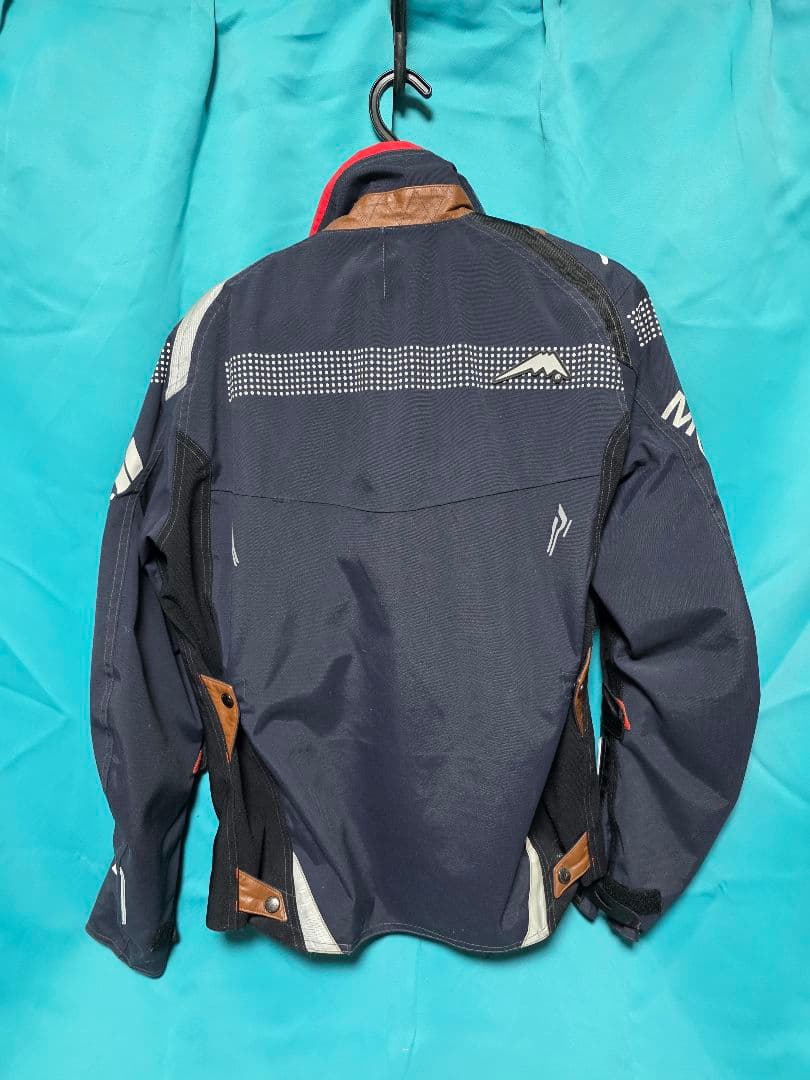 クシタニ　ジャケット