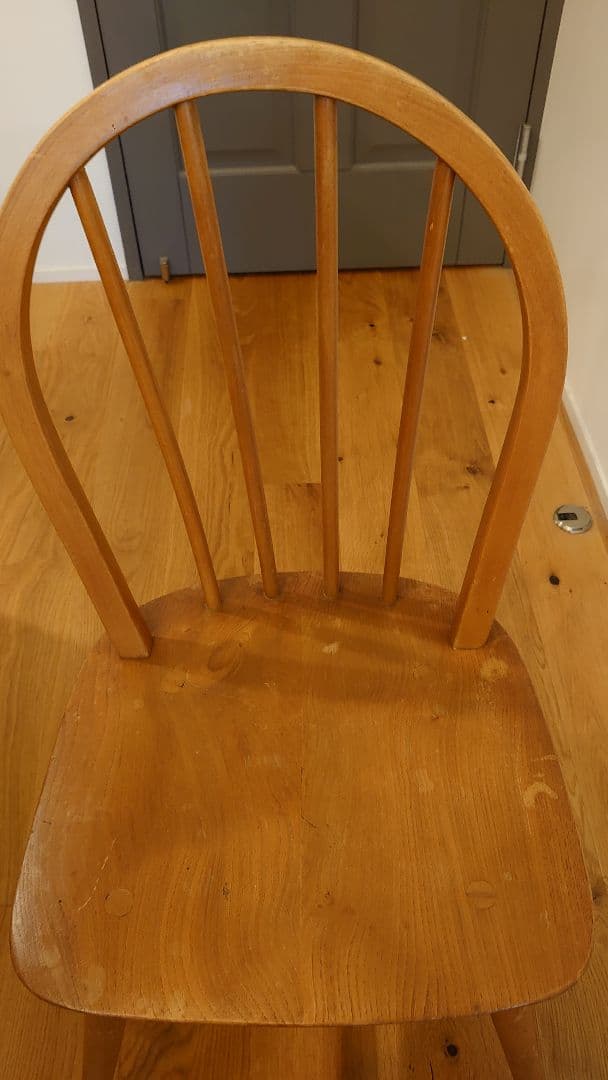 アーコール　フープバックチェア