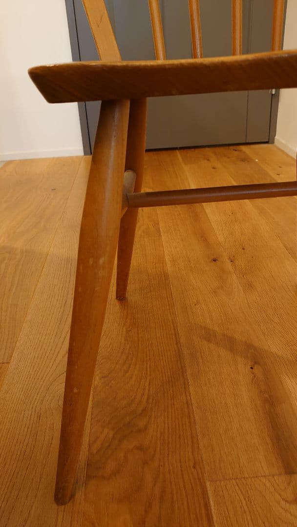 アーコール　フープバックチェア