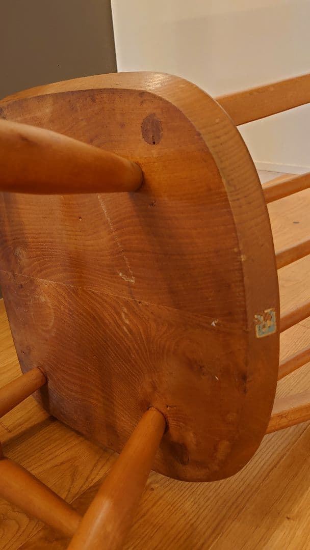 アーコール　フープバックチェア