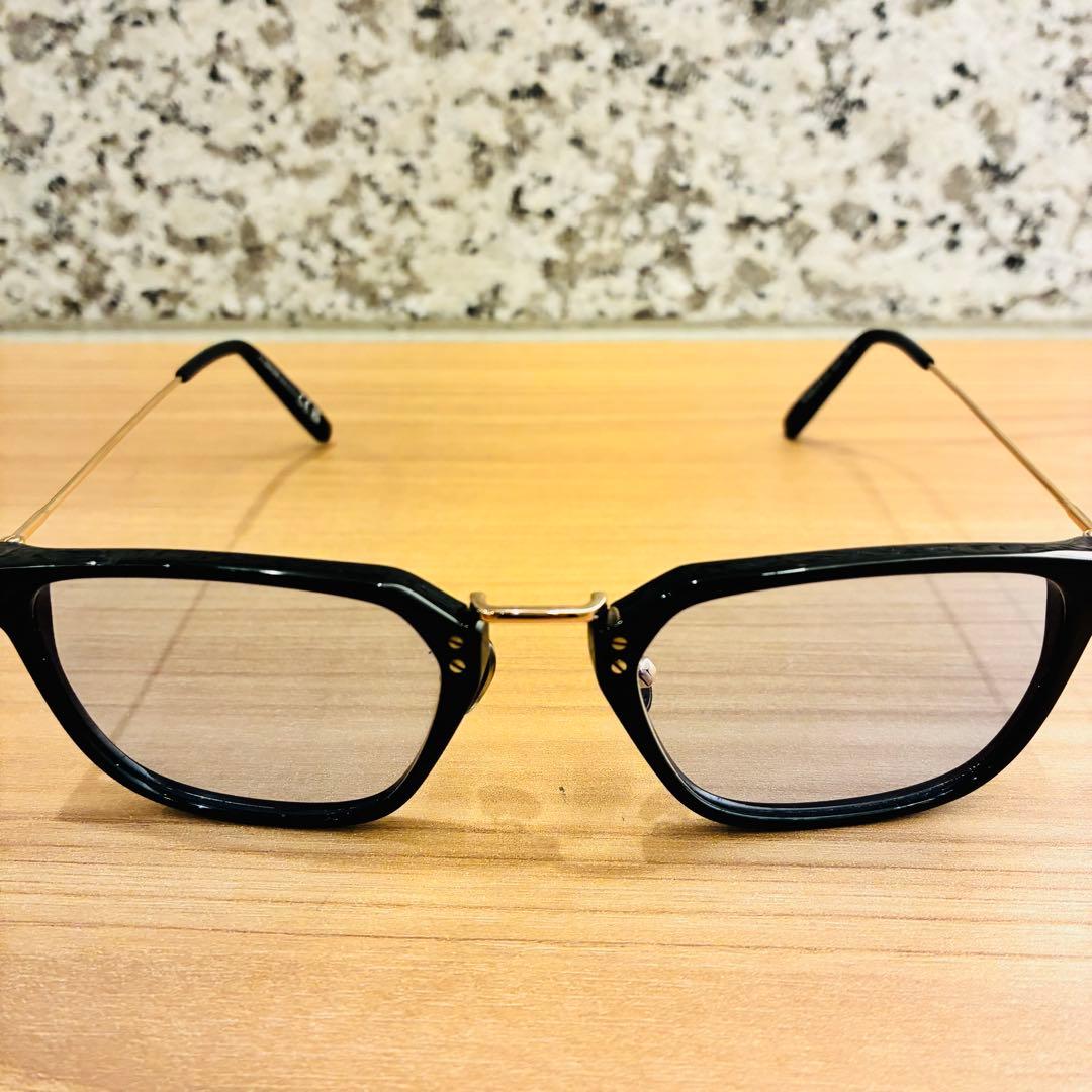 美品 TOM FORD サングラス TF5862-D-B 001 トムフォード