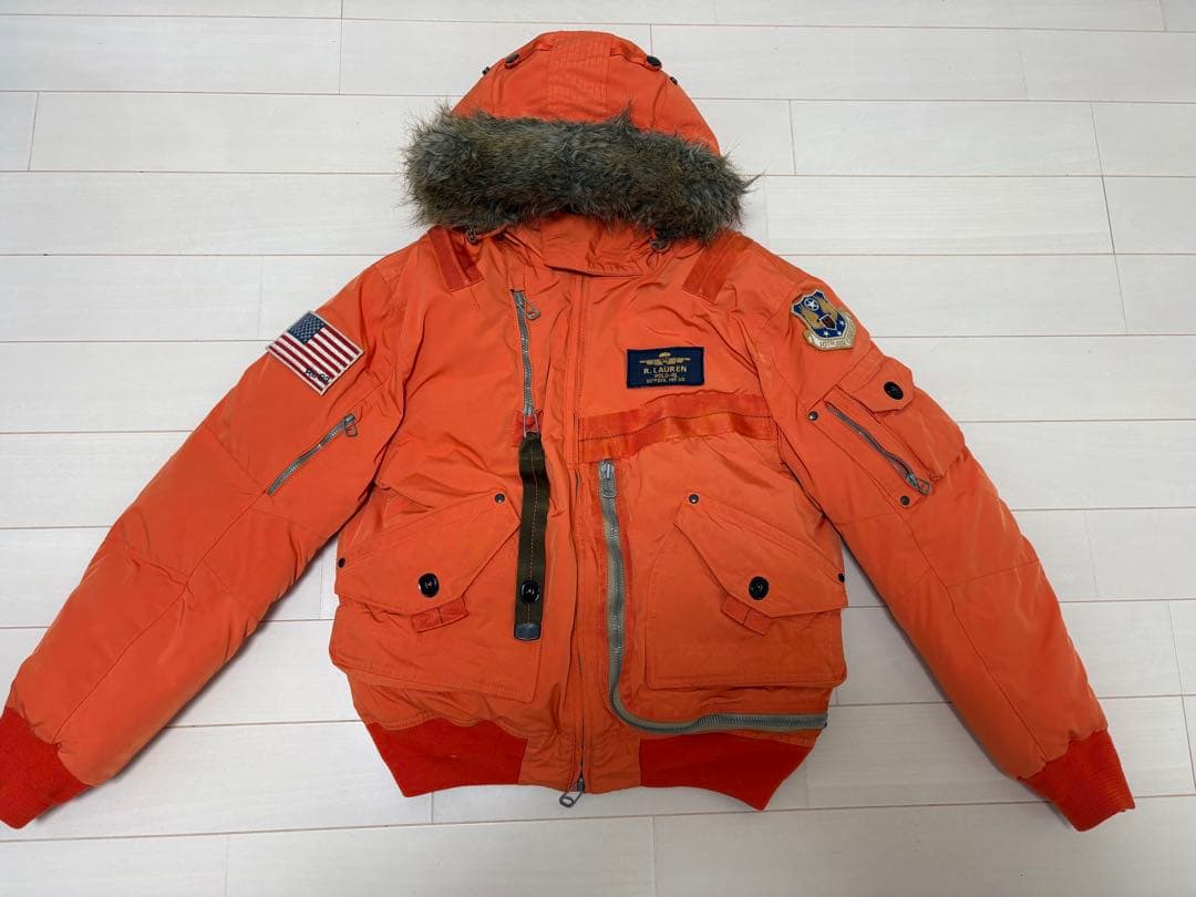 オレンジ フード付きジャケット アメリカ国旗パッチ