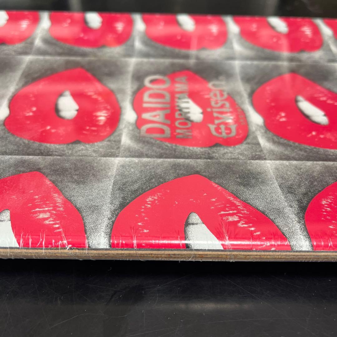 森山大道　エビセンスケートボードデッキ　絶版品　アート作品　入手困難　網目