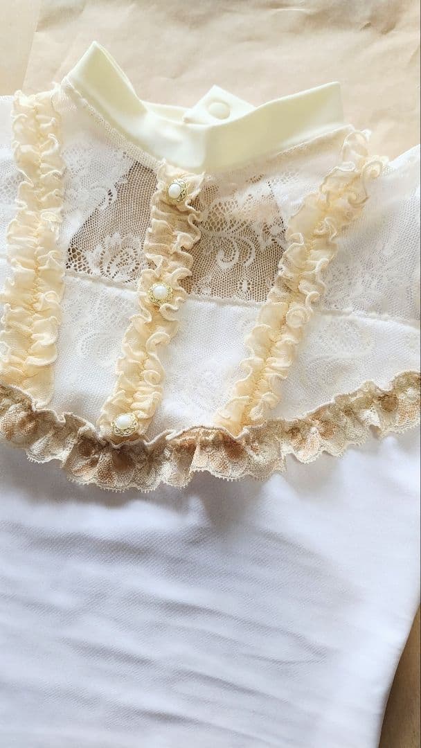 S～M／アイボリーフリルレースで贅沢エレガント。ロココ調宮廷ドレス