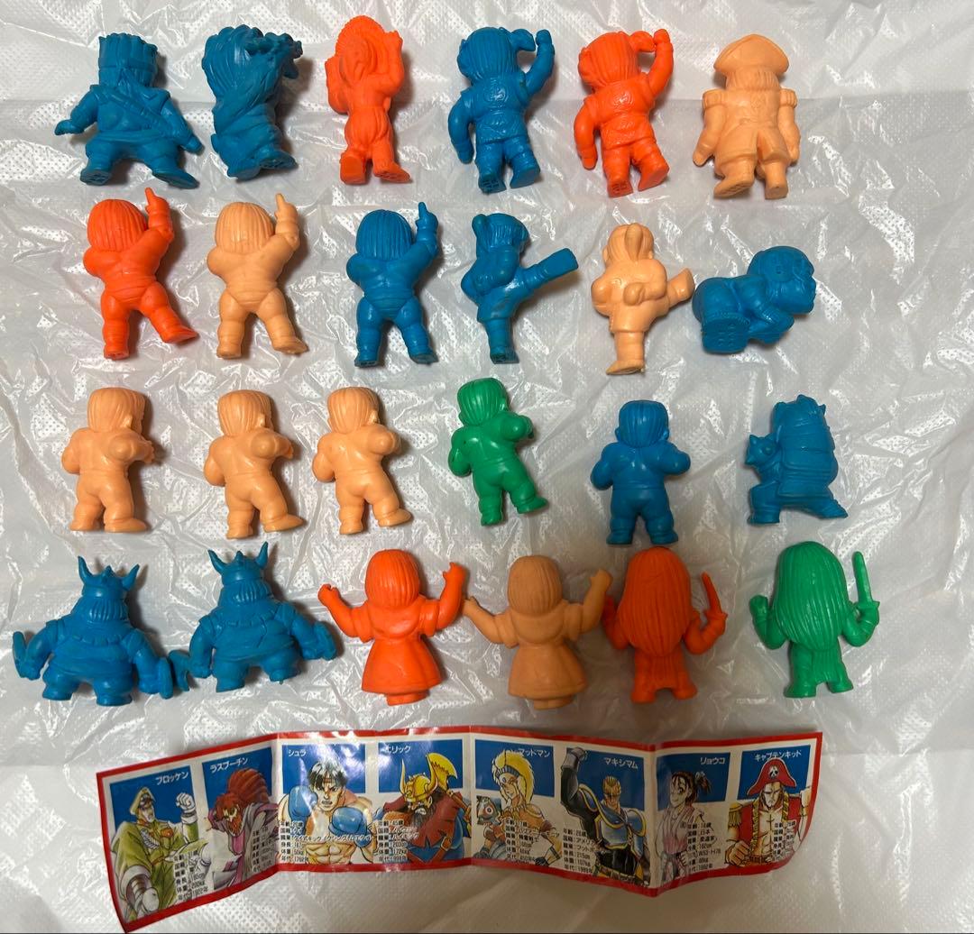 ワールドヒーローズ フィギュア 24体セット - メルカリ