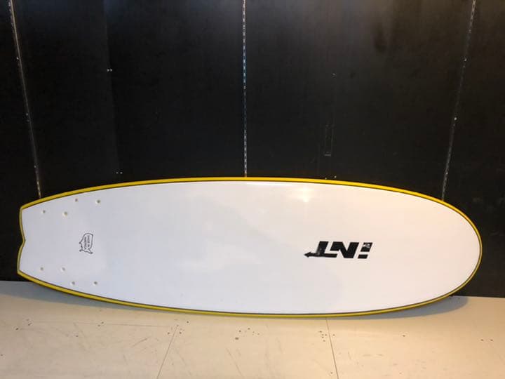 INT SURFBOARDS   イント サーフボード  6.6クァッド