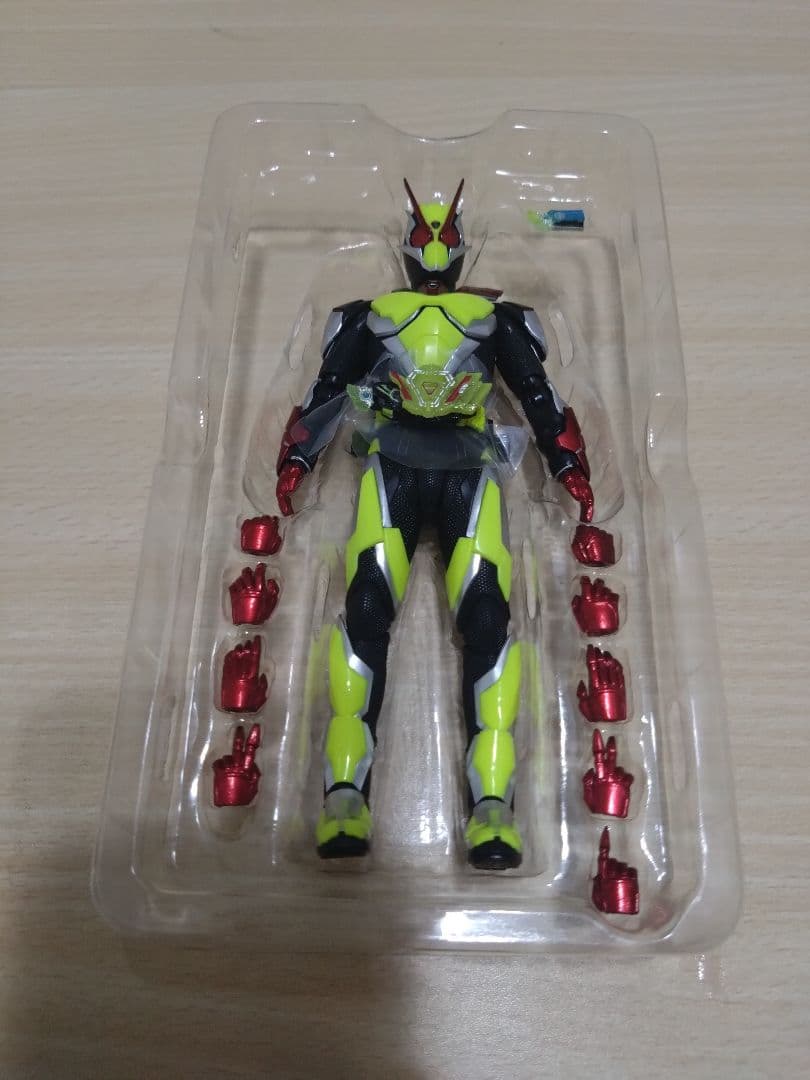 S.H.Figuarts 仮面ライダーゼロツー　フィギュアーツ