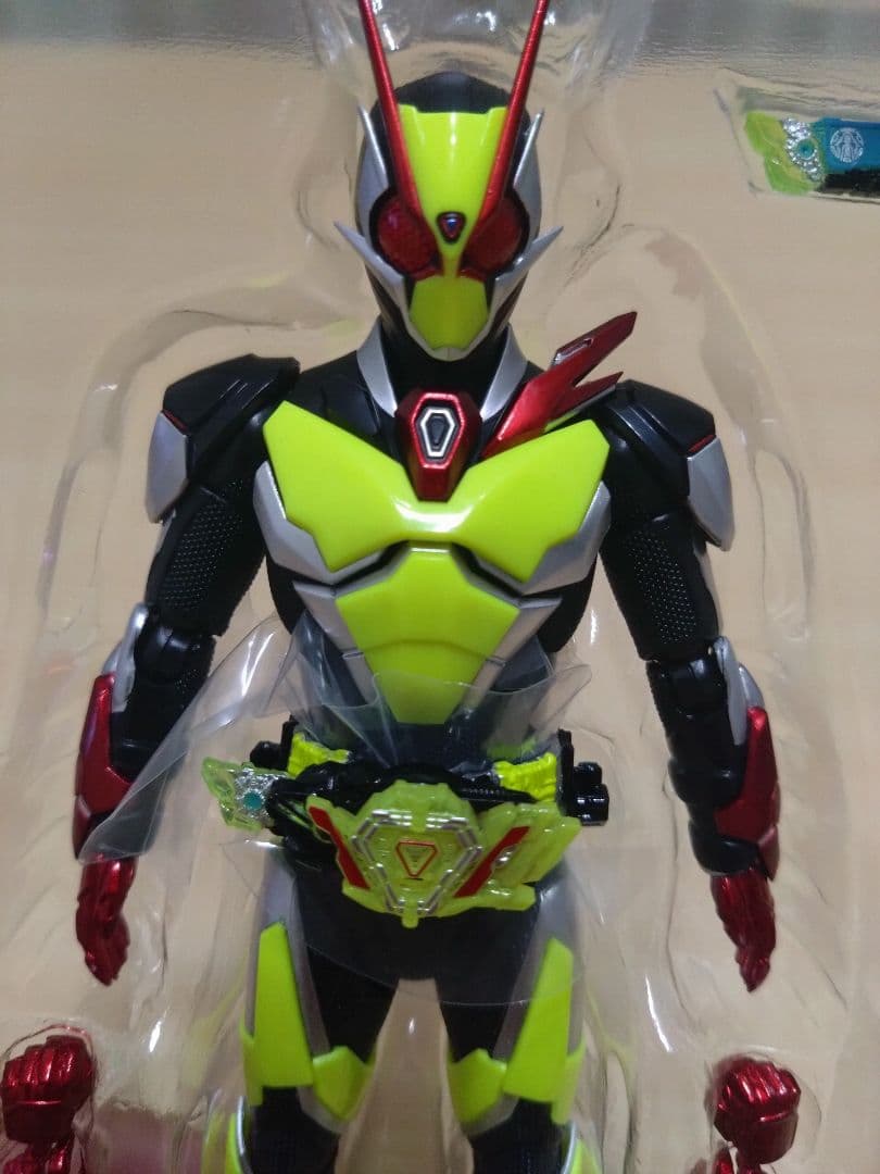 S.H.Figuarts 仮面ライダーゼロツー　フィギュアーツ