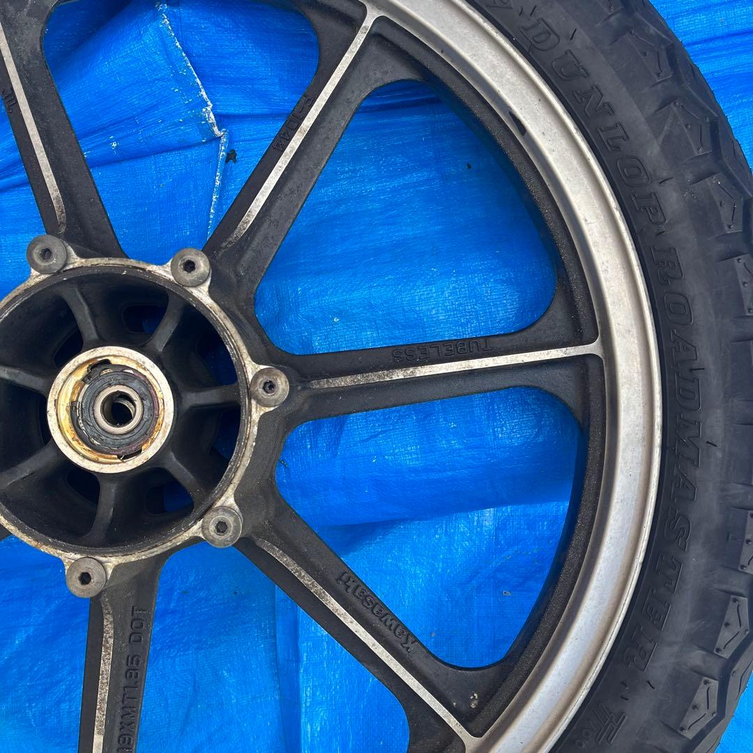 Kawasaki Z1000J タイヤ　フロントホイール